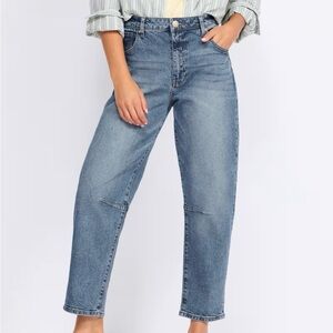 Kut from the Kloth Ashley Barrel High Rise Jean Size 8